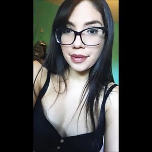 Meet your Posher, Reyna